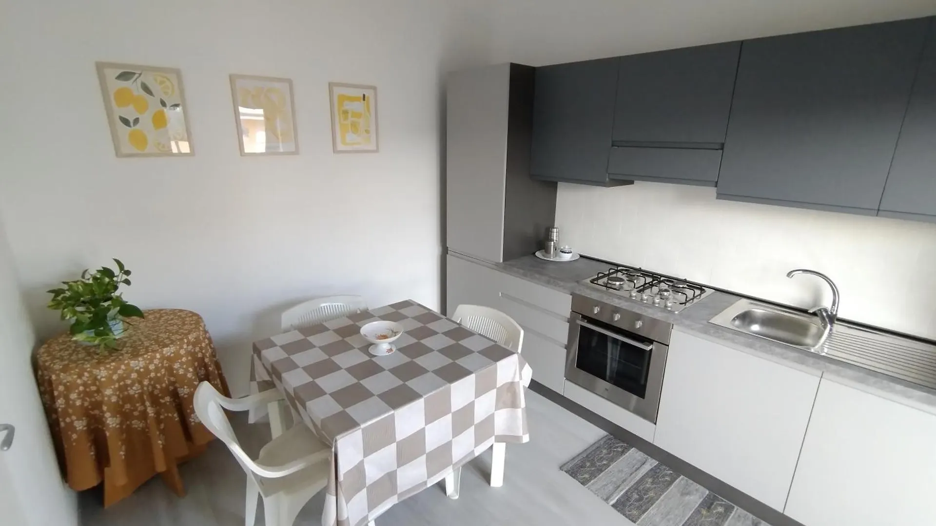 Residence Scogliera Stazzo Apartment